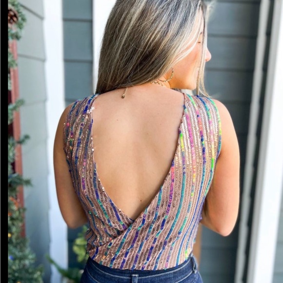 NWT Saints & Hearts Sequin Bodysuit size large - Picture 4 of 5